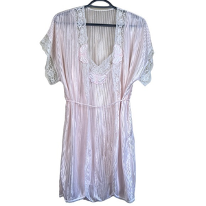 Mode Valisére satiny light pink night dress and‎ robe size medium